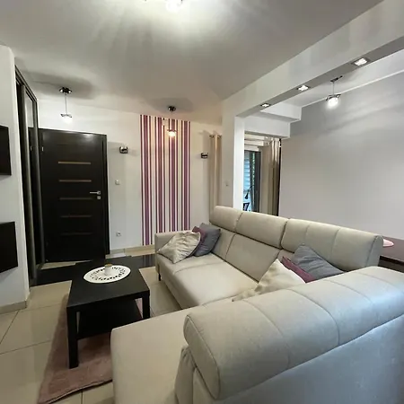 Home3city Sunrise Apartment