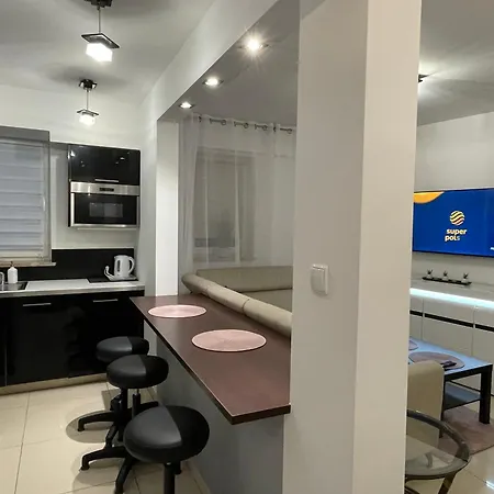 Home3city Sunrise Apartment *