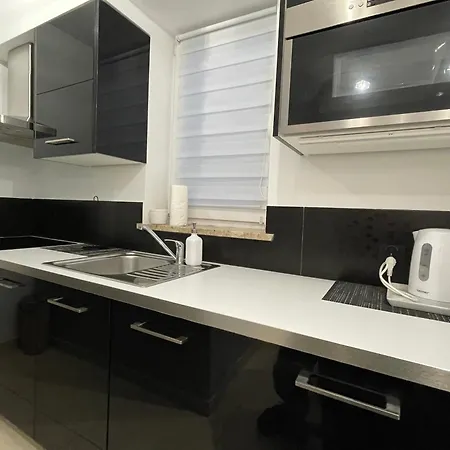 Apartamento Home3city Sunrise *